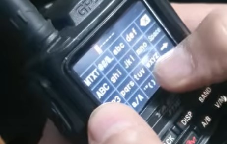 Que tan fácil es escribir mensajes APRS?